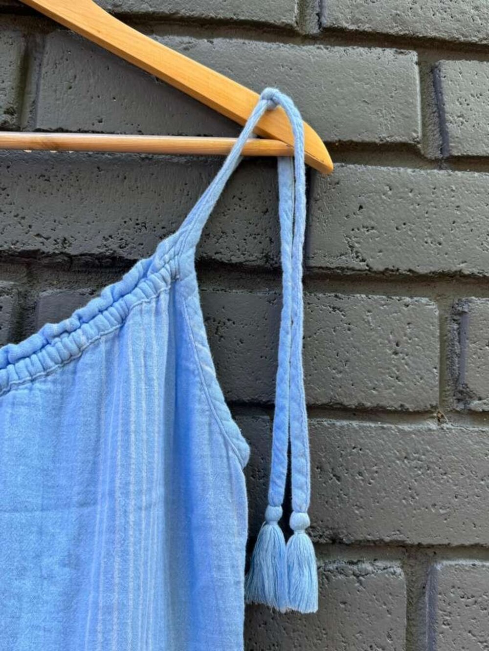 Time & Tru Gauze Tropical Dress Maxi Sundress Boho Tassel Tiered Ruffle Blue L - Picture 5 of 13